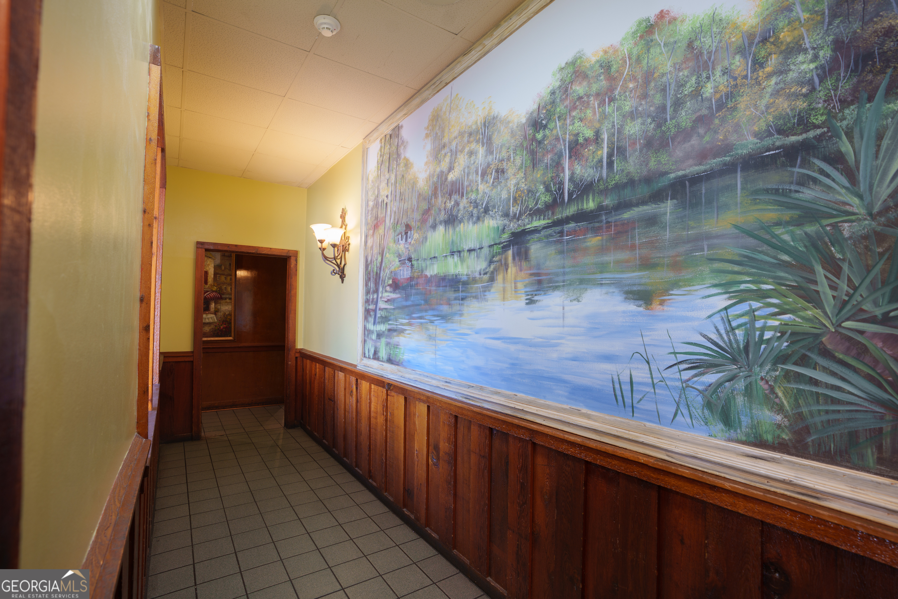 362 N First Street Jesup GA 31545