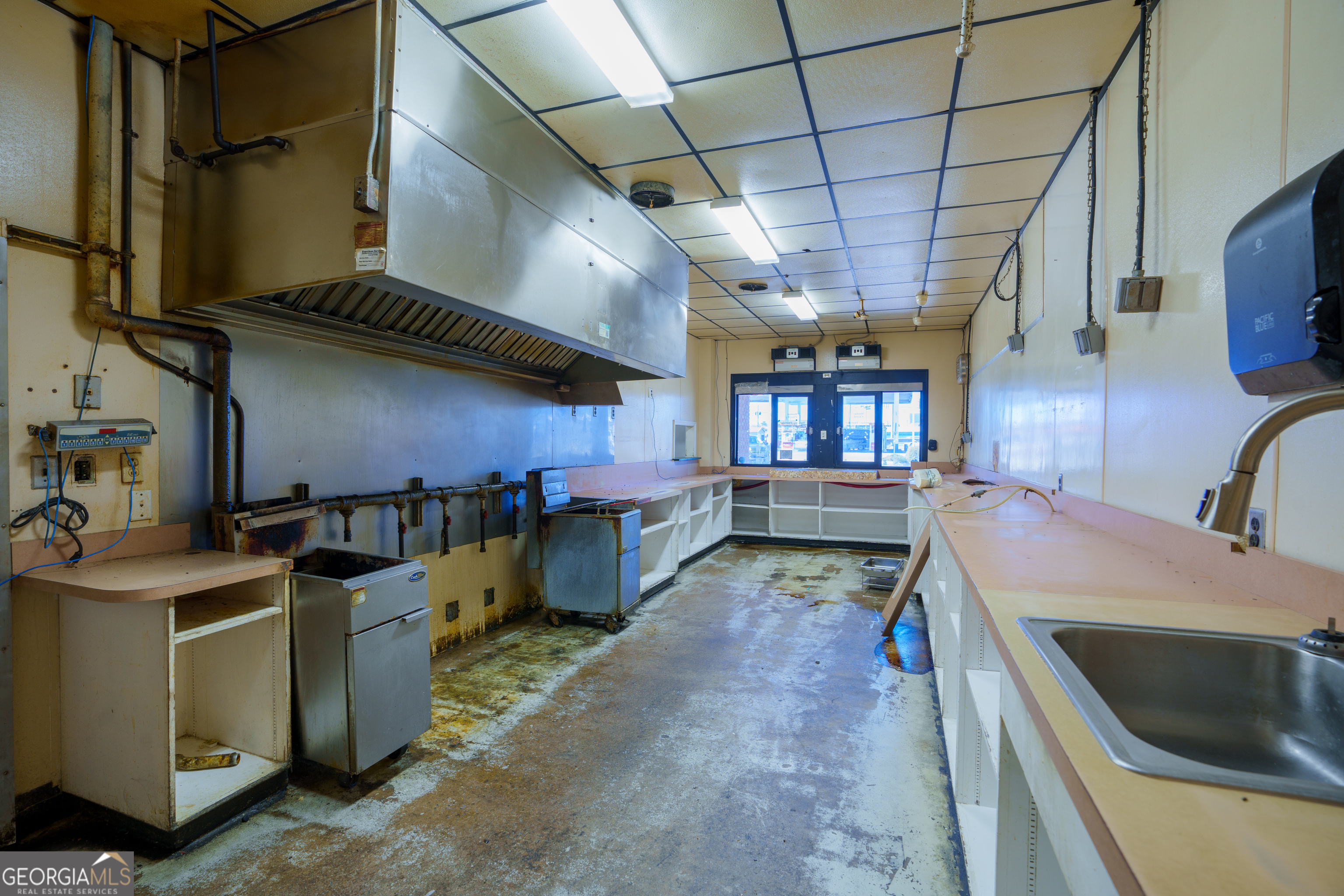 362 N First Street Jesup GA 31545