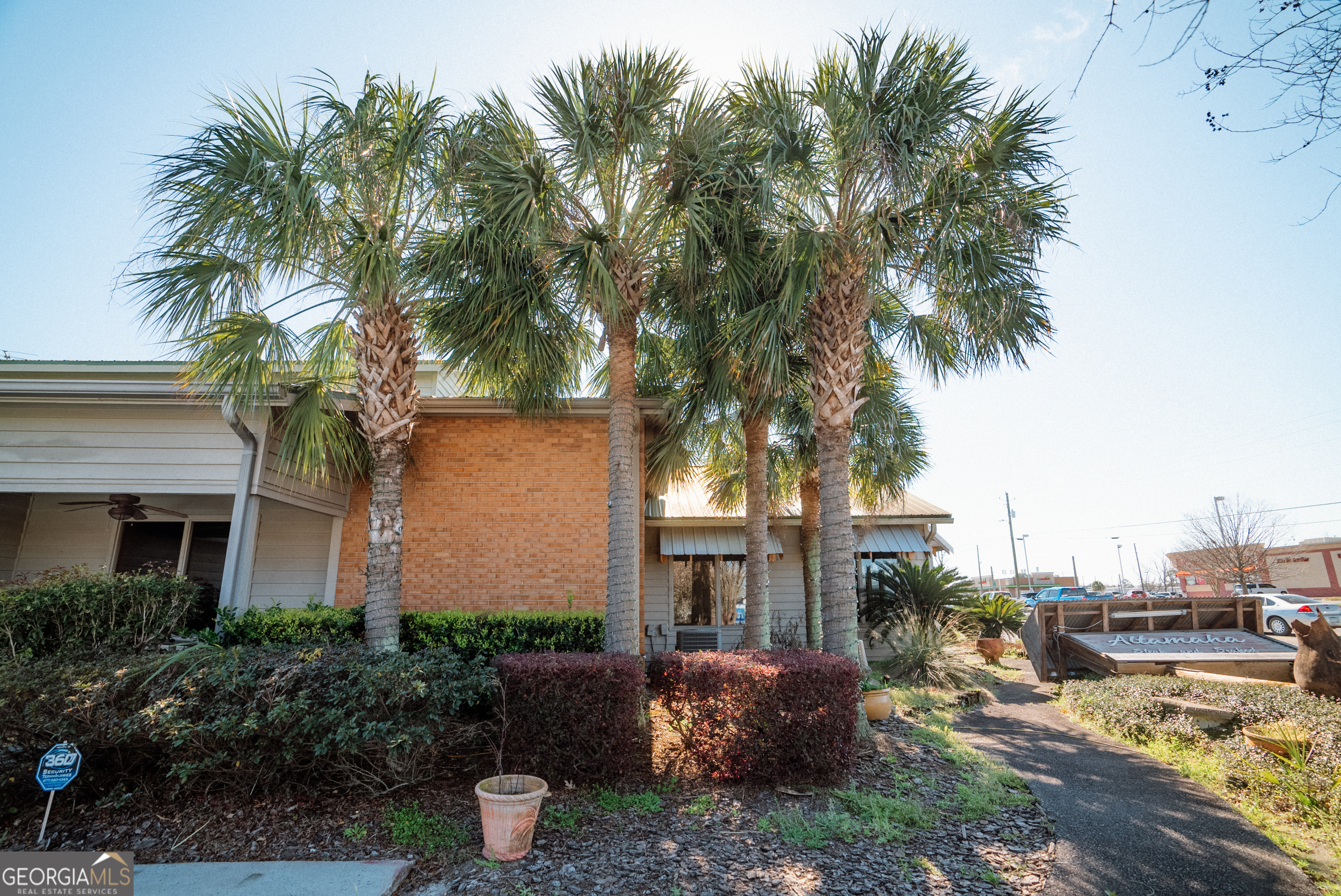 362 N First Street Jesup GA 31545