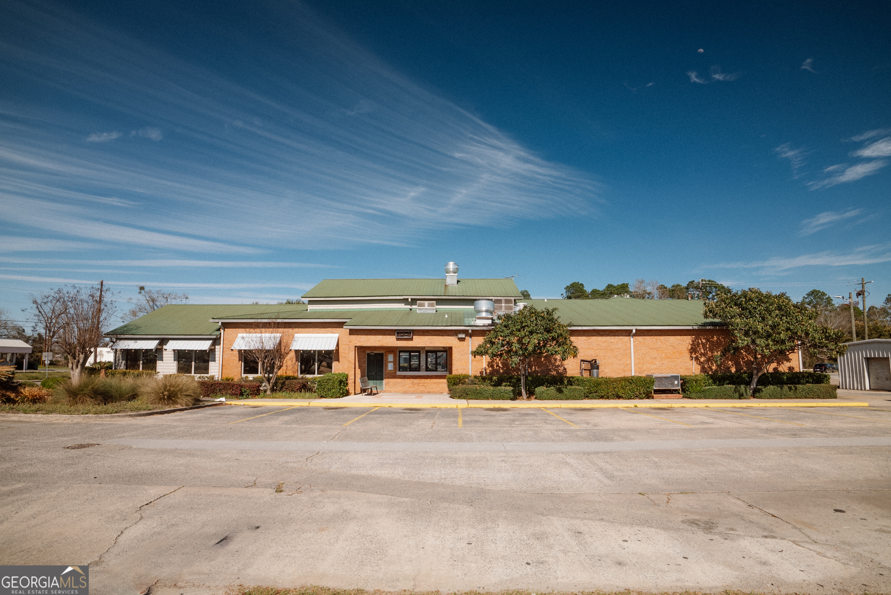 362 N First Street Jesup GA 31545
