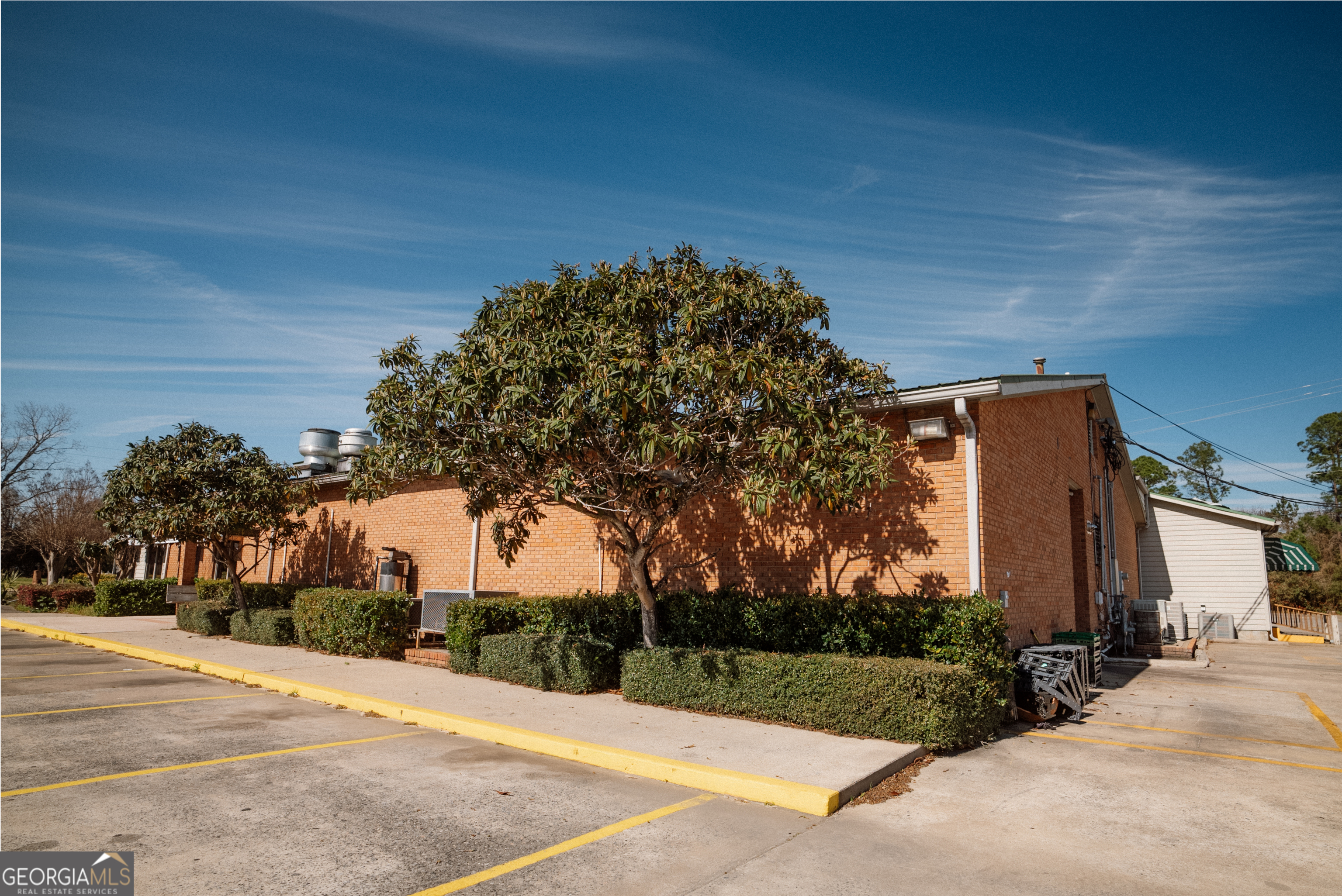 362 N First Street Jesup GA 31545