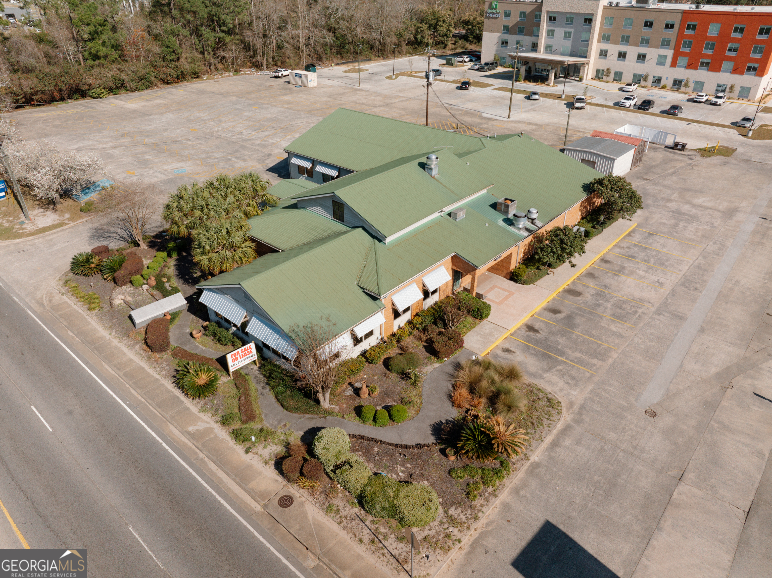 362 N First Street Jesup GA 31545