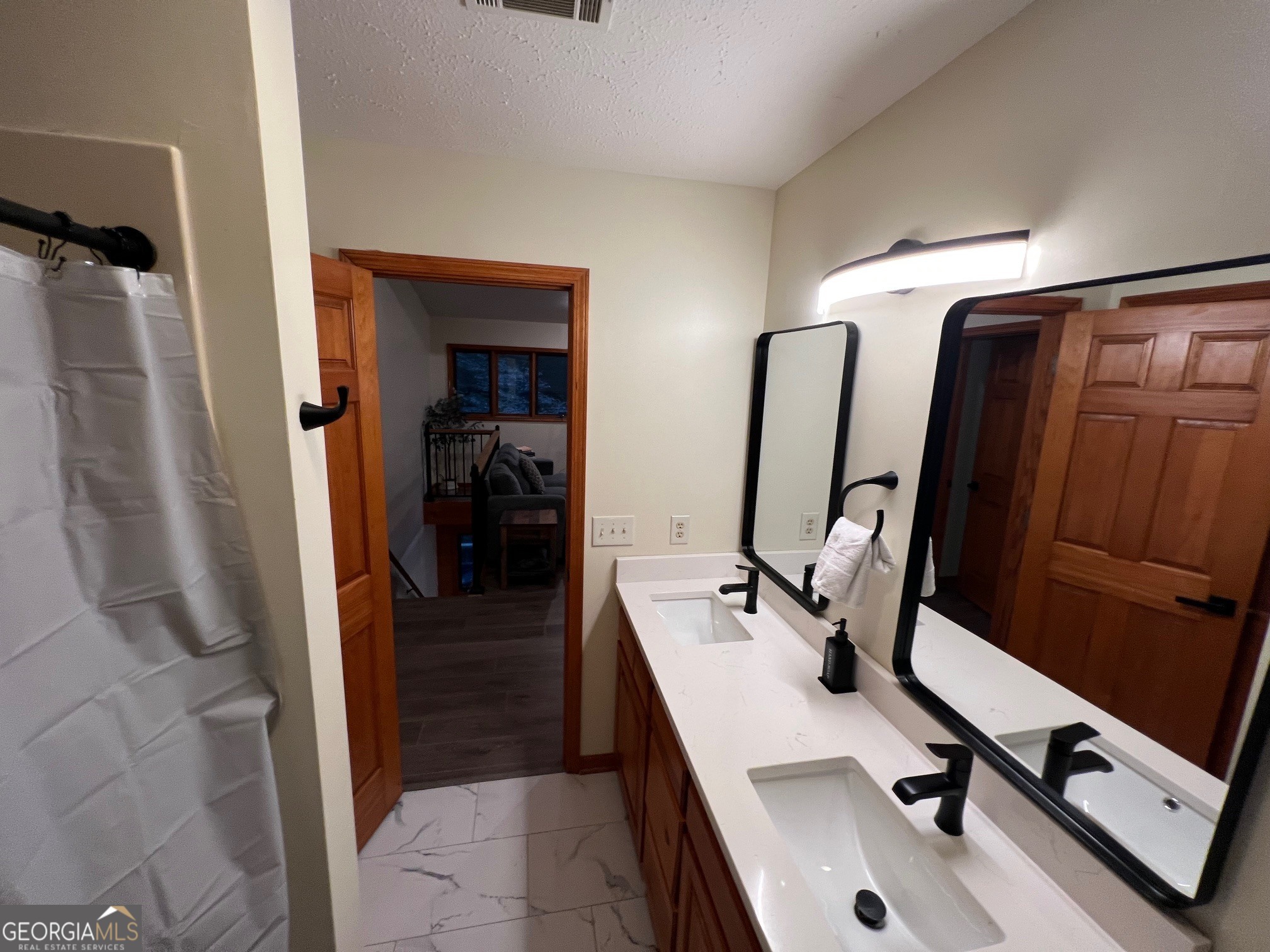 258 Ber Weg Helen GA 30545