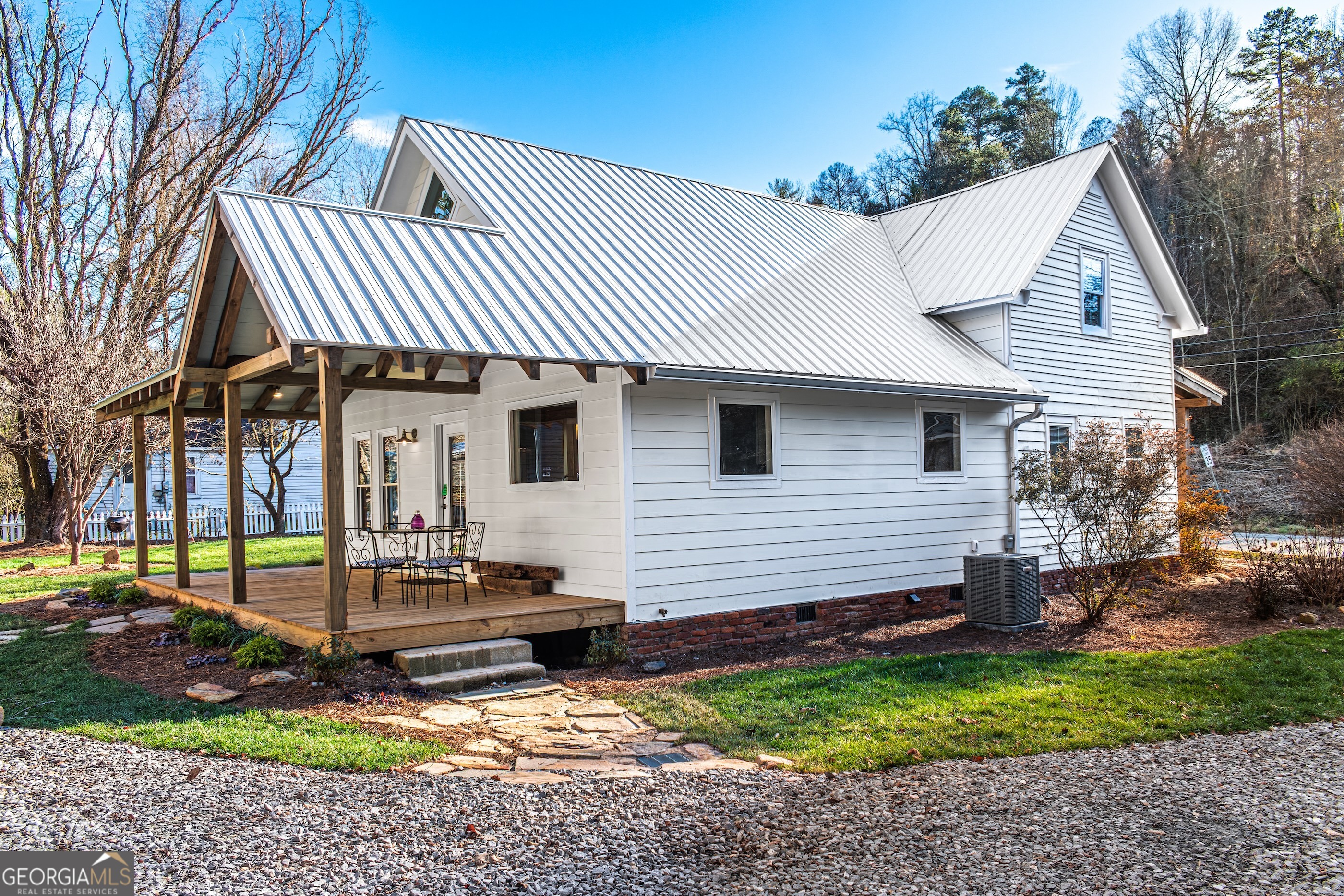 8679 Lakewood Highway Mineral Bluff GA 30559