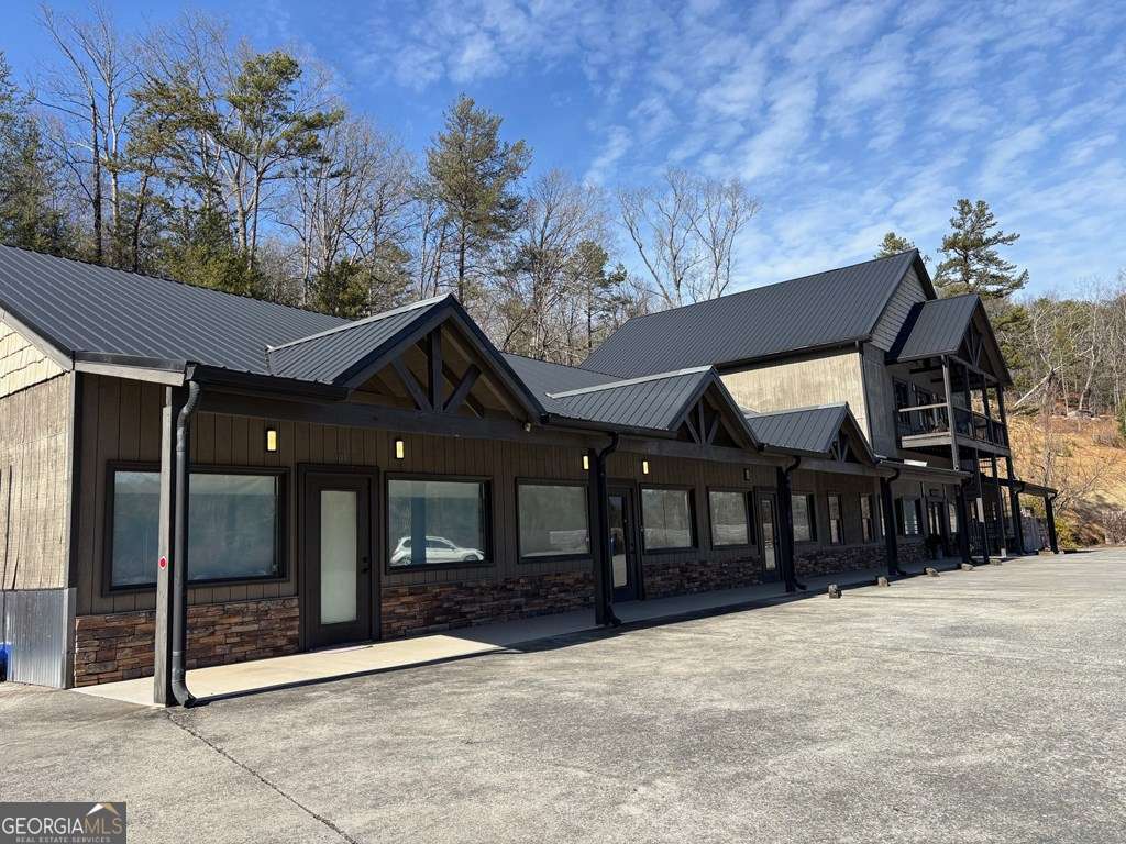 33 Rose Petal Lane Ellijay GA 30540