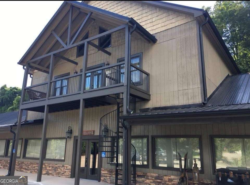 33 Rose Petal Lane Ellijay GA 30540