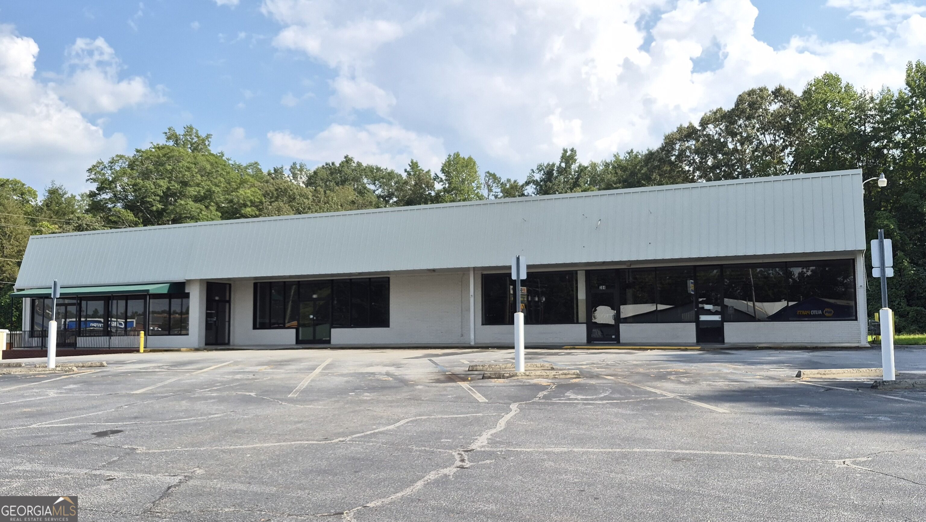 304, 304b, 304c Monroe Clarkesville GA 30523