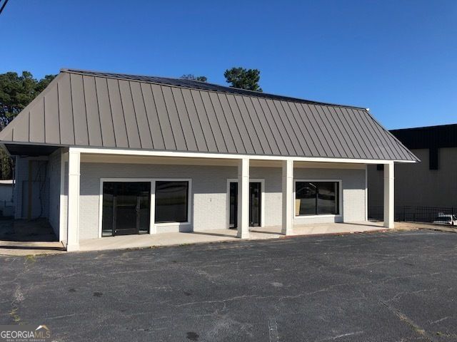 1790 Browns Bridge Road Gainesville GA 30501