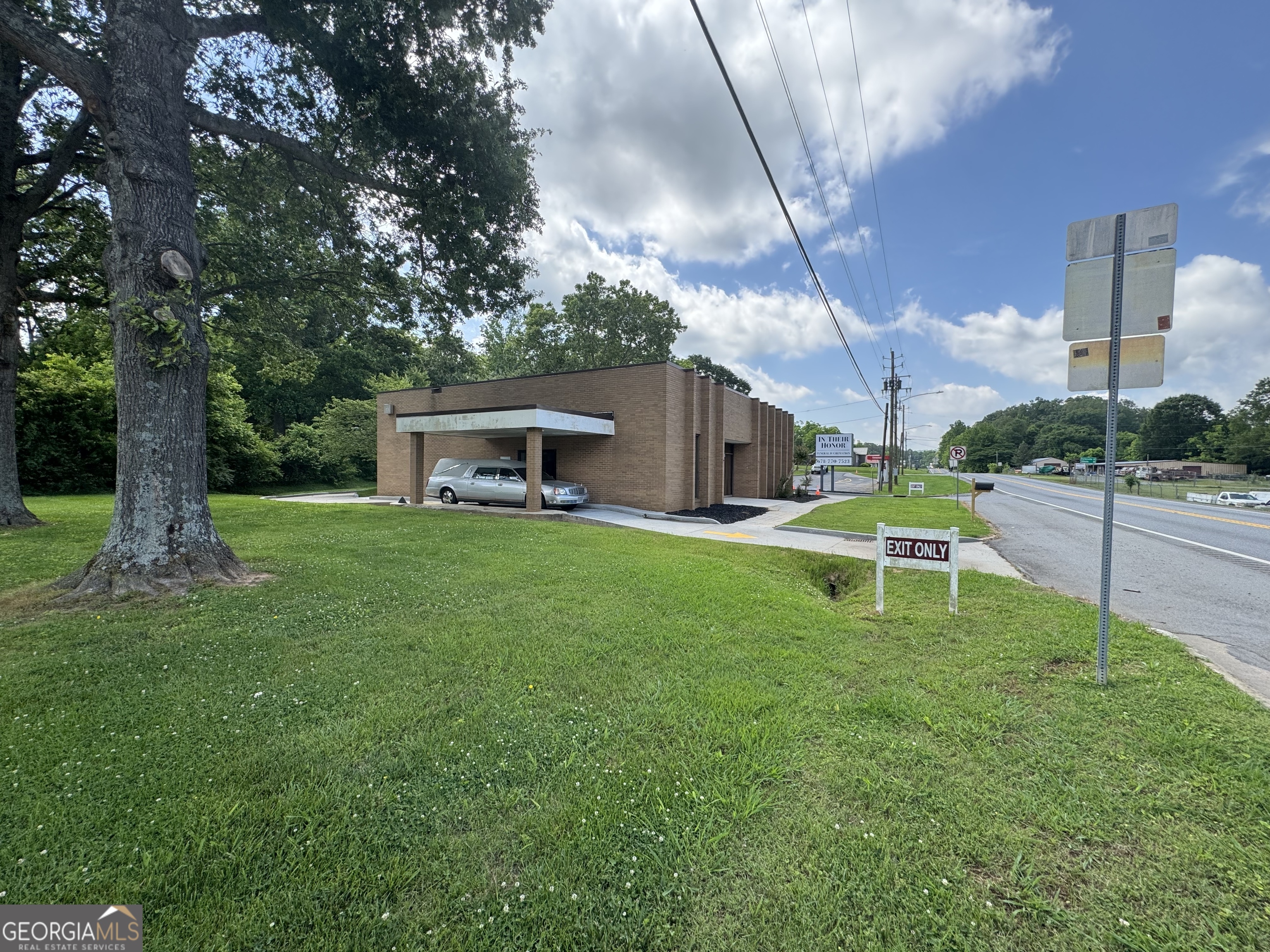 2764 Highway 411 SE Fairmount GA 30139