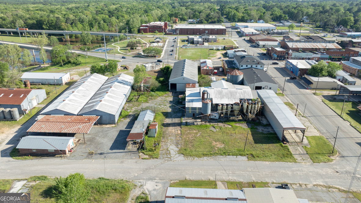68 First Street Hawkinsville GA 31036