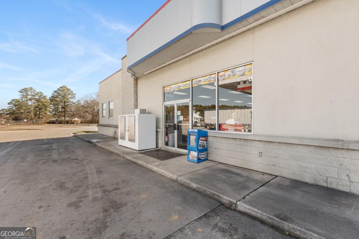 10525 Us Highway 1 S Wadley GA 30477