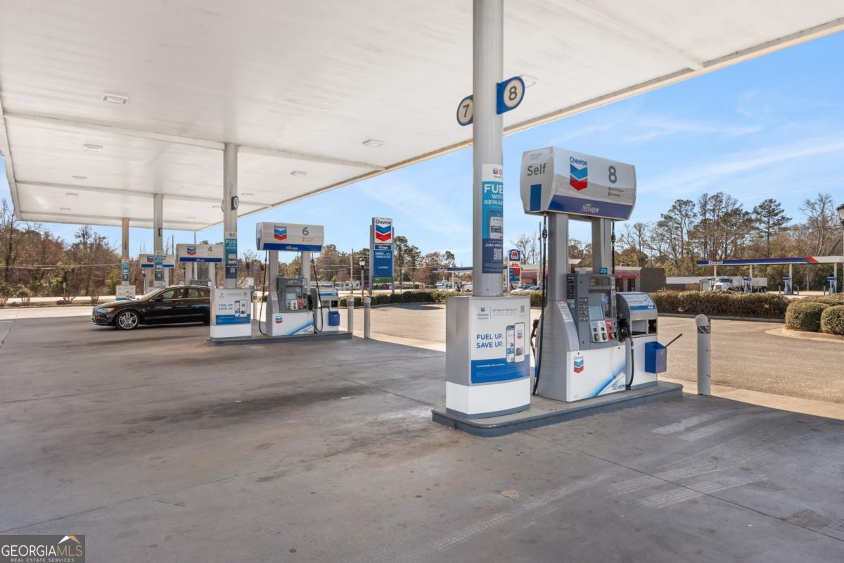 10525 Us Highway 1 S Wadley GA 30477
