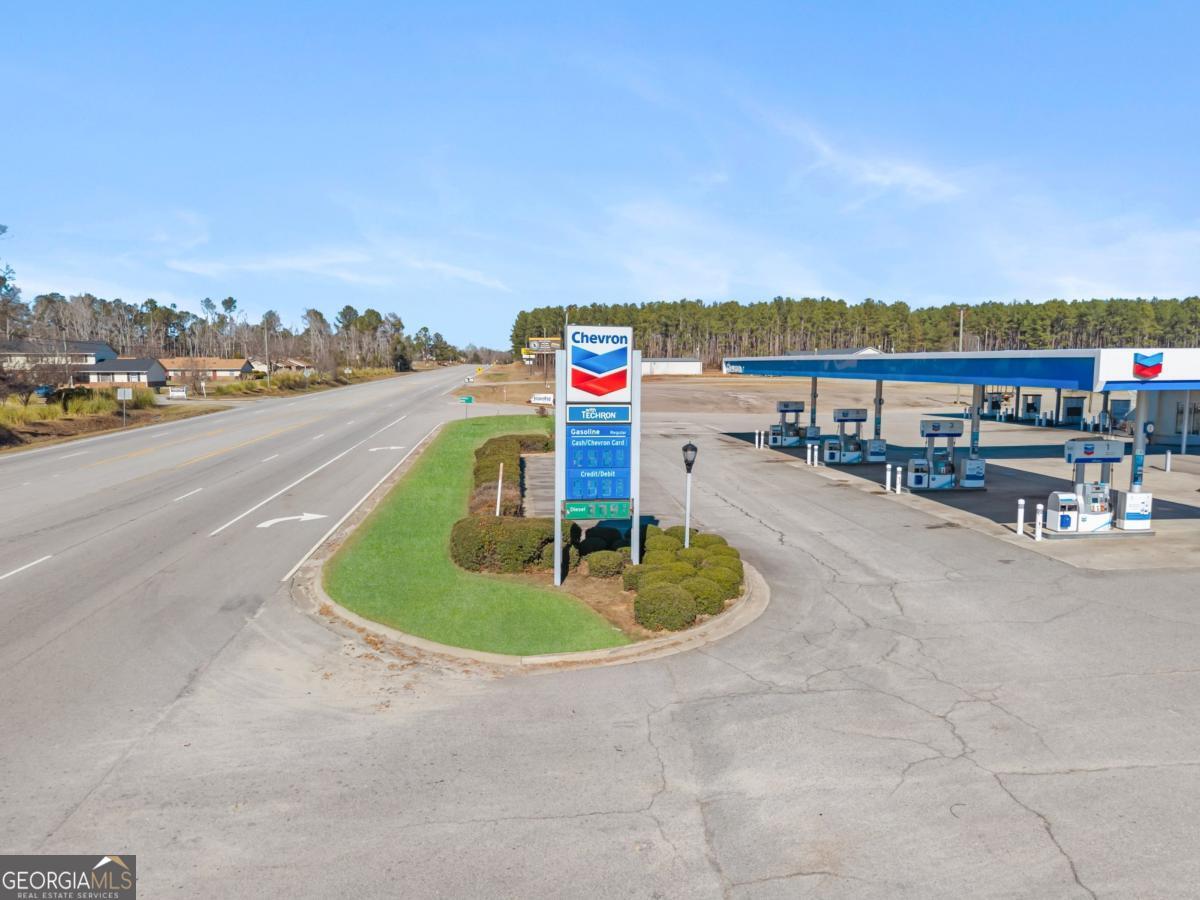 10525 Us Highway 1 S Wadley GA 30477