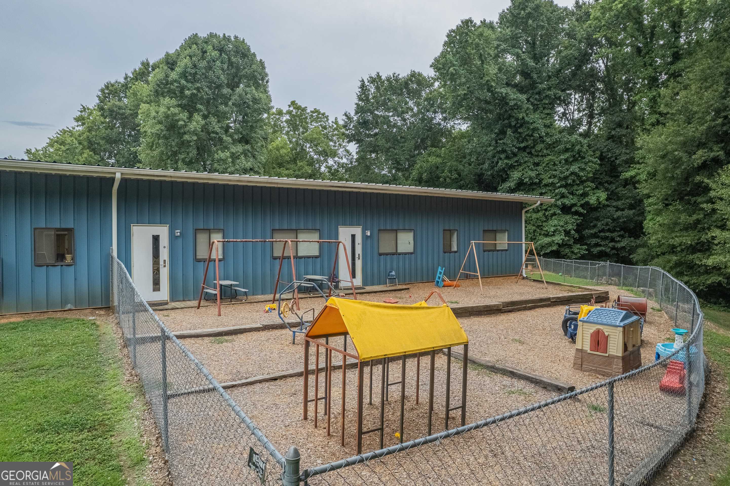 61 Grizzle Street Royston GA 30662