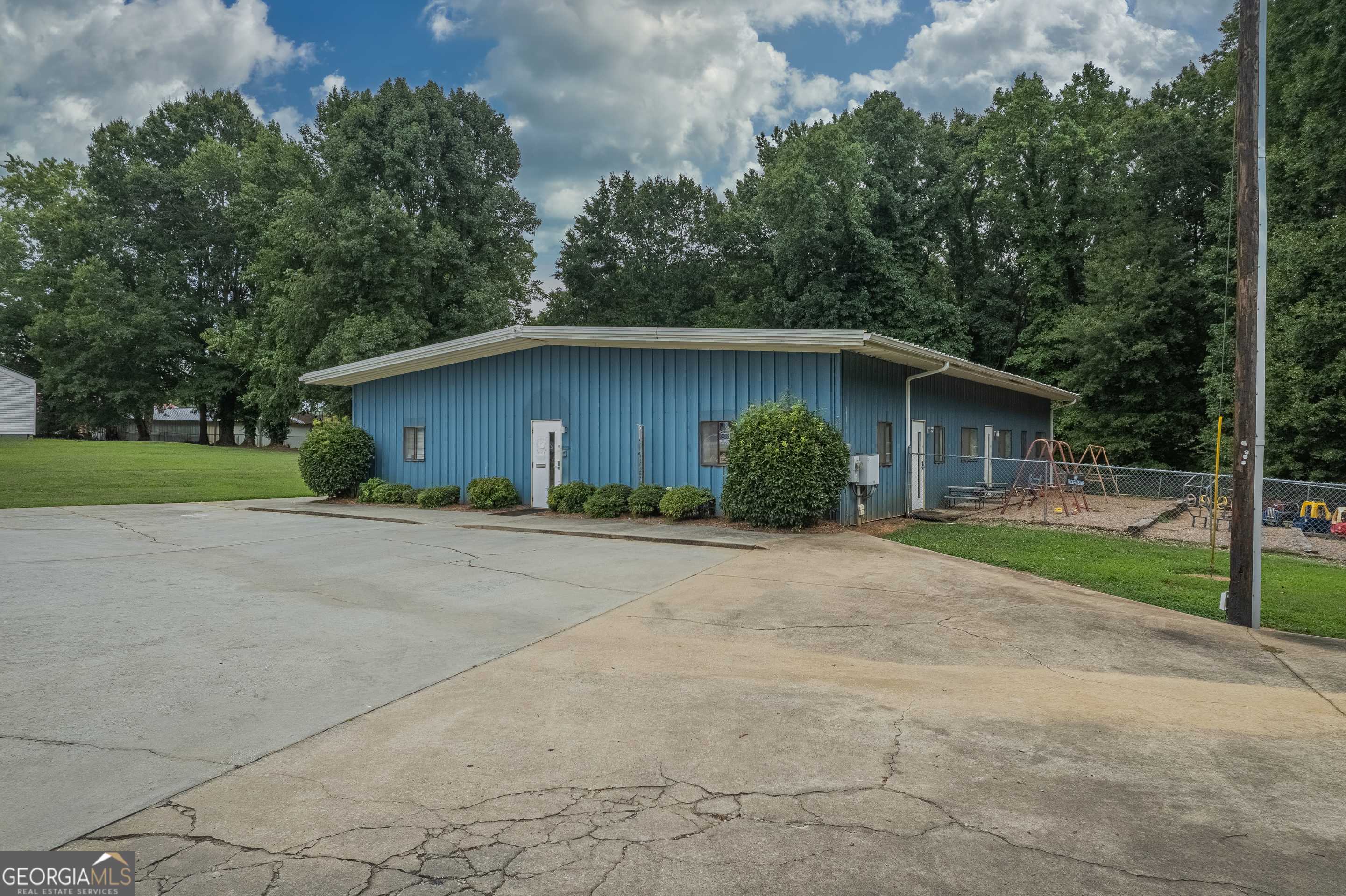 61 Grizzle Street Royston GA 30662