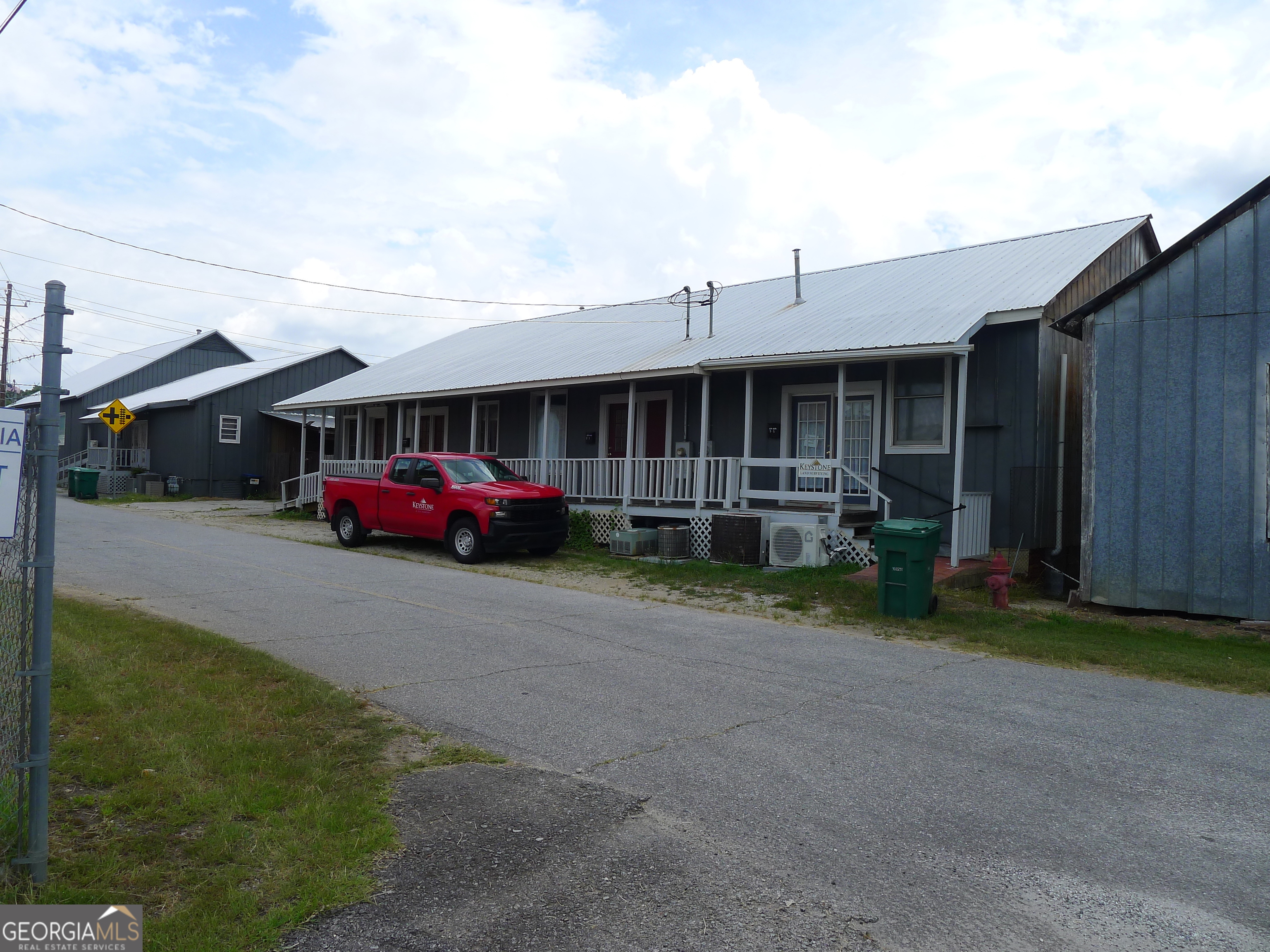 100 W Main Street Lavonia GA 30553
