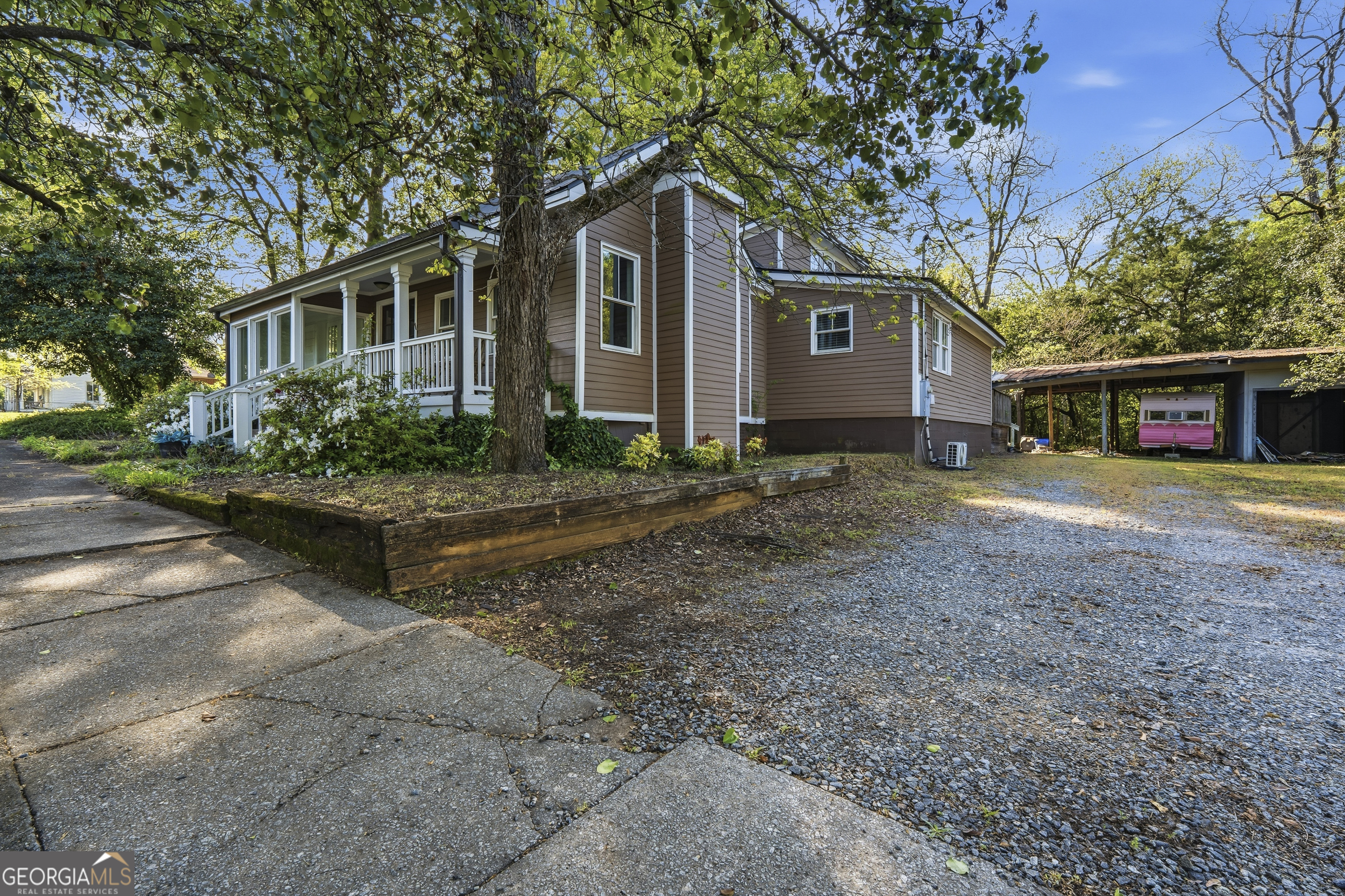 121 E Baldwin Street Milledgeville GA 31061