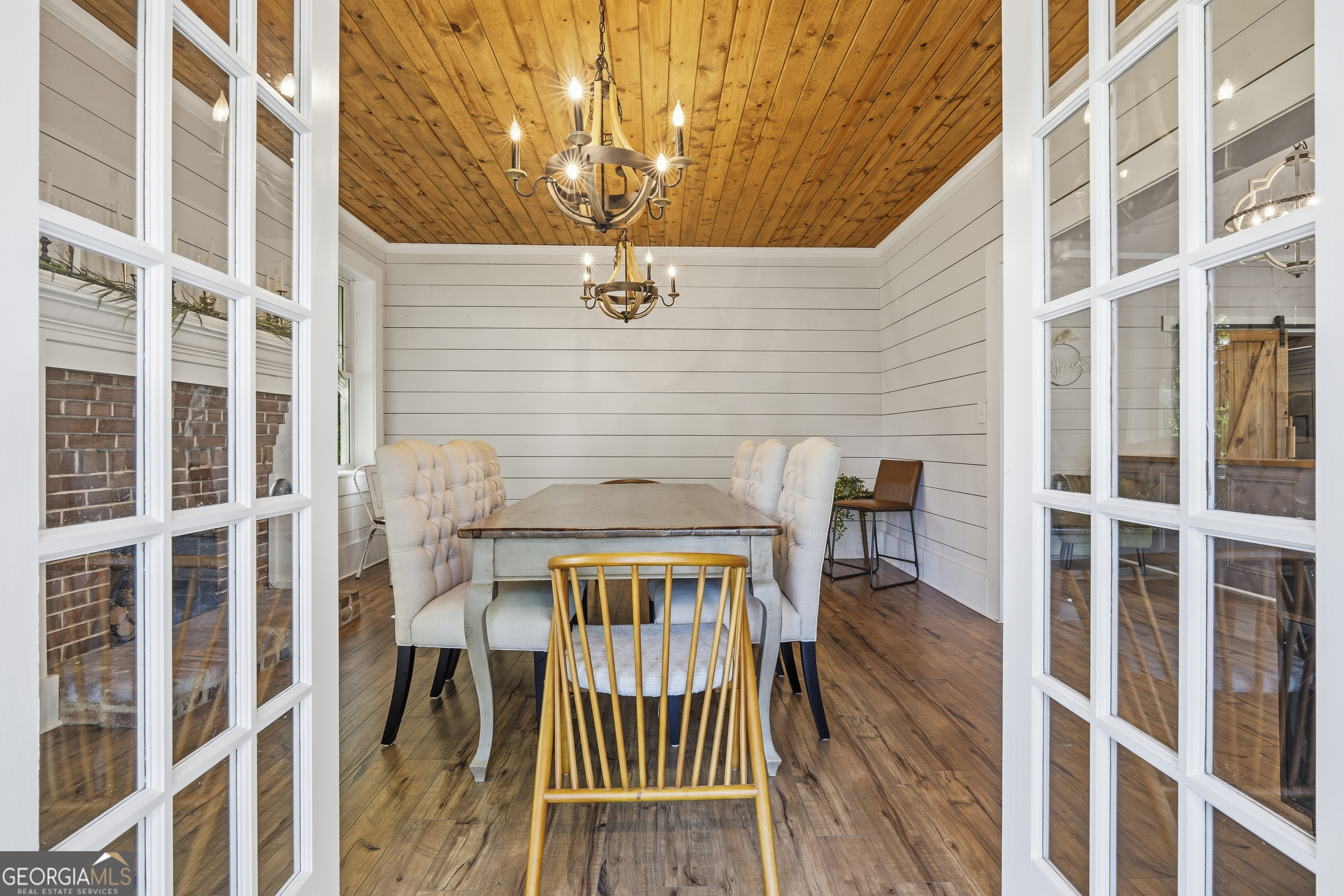 121 E Baldwin Street Milledgeville GA 31061