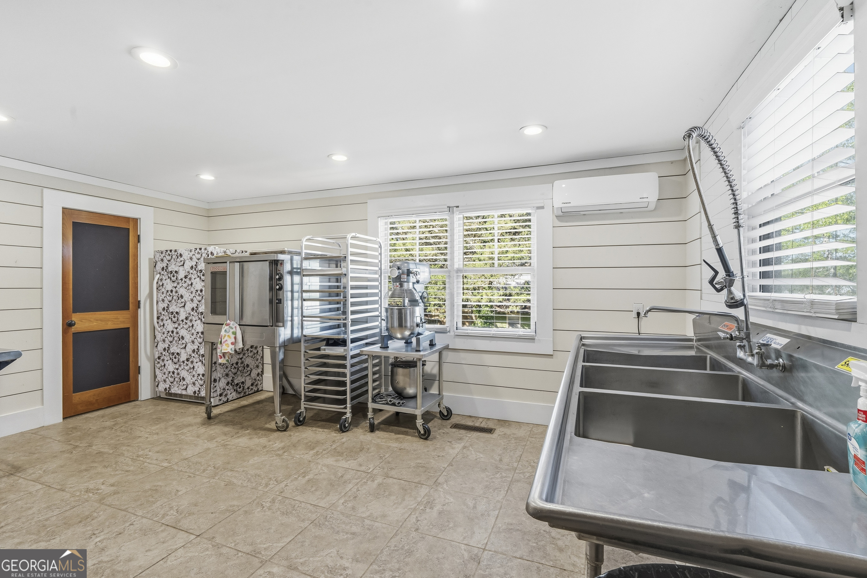 121 E Baldwin Street Milledgeville GA 31061