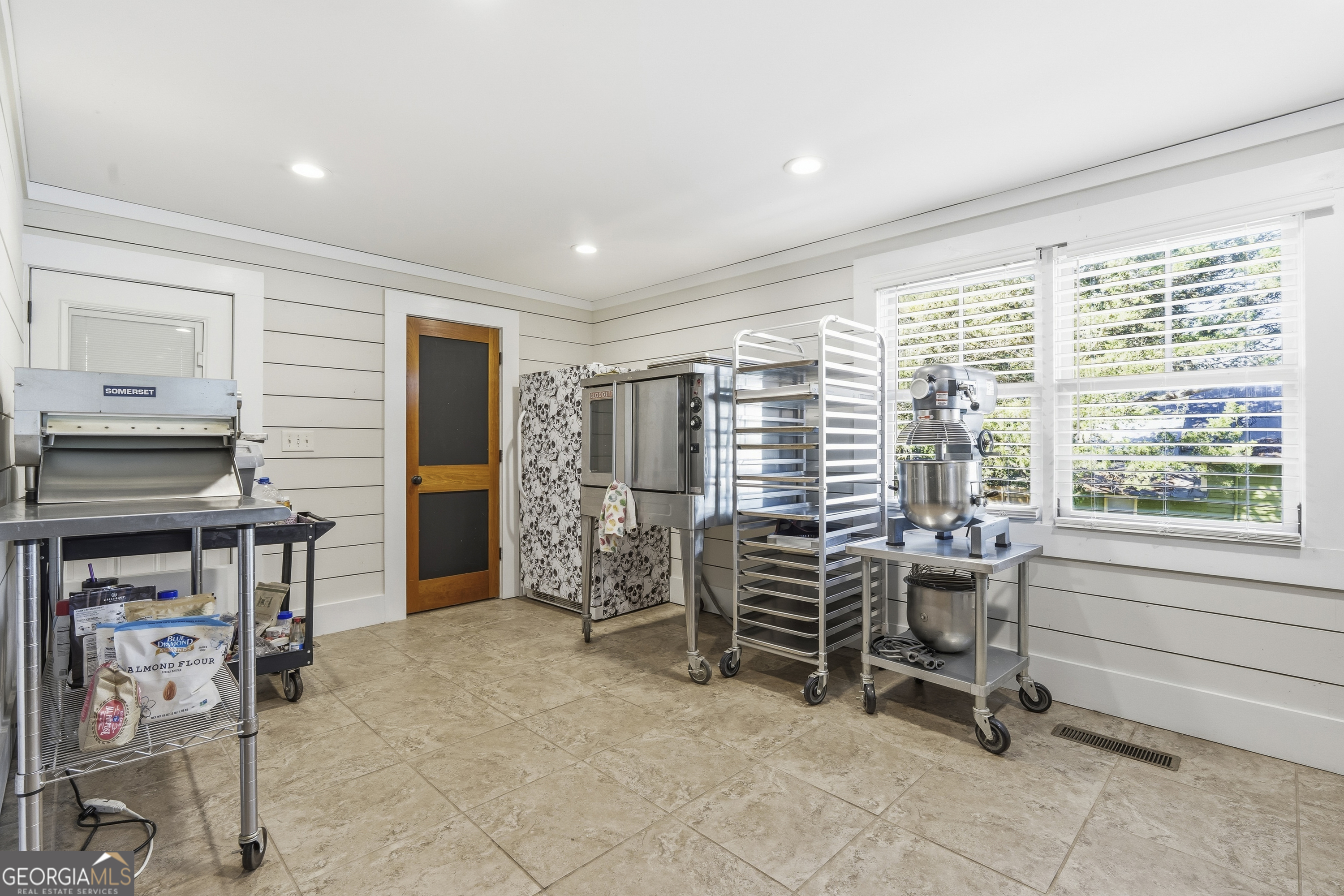 121 E Baldwin Street Milledgeville GA 31061