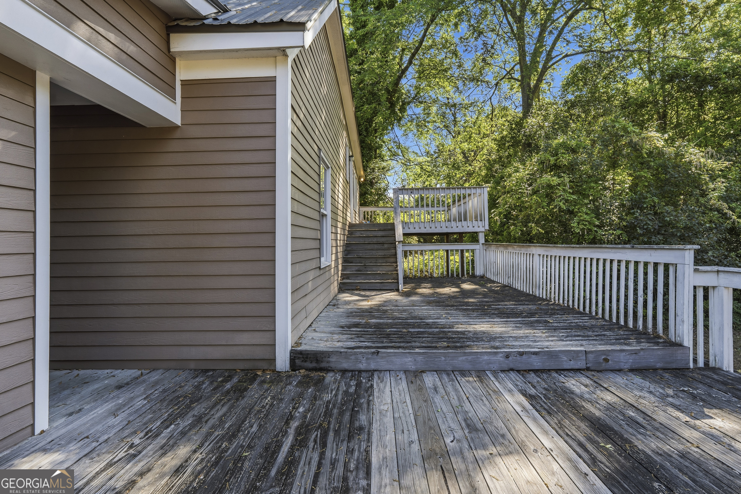 121 E Baldwin Street Milledgeville GA 31061