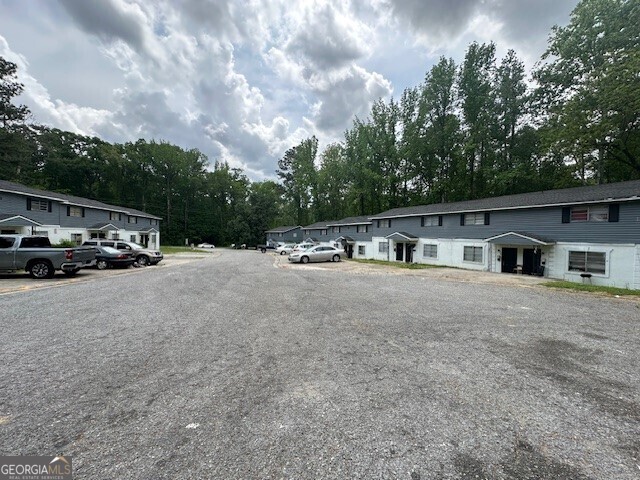 4053 Log Cabin Drive Macon GA 31204