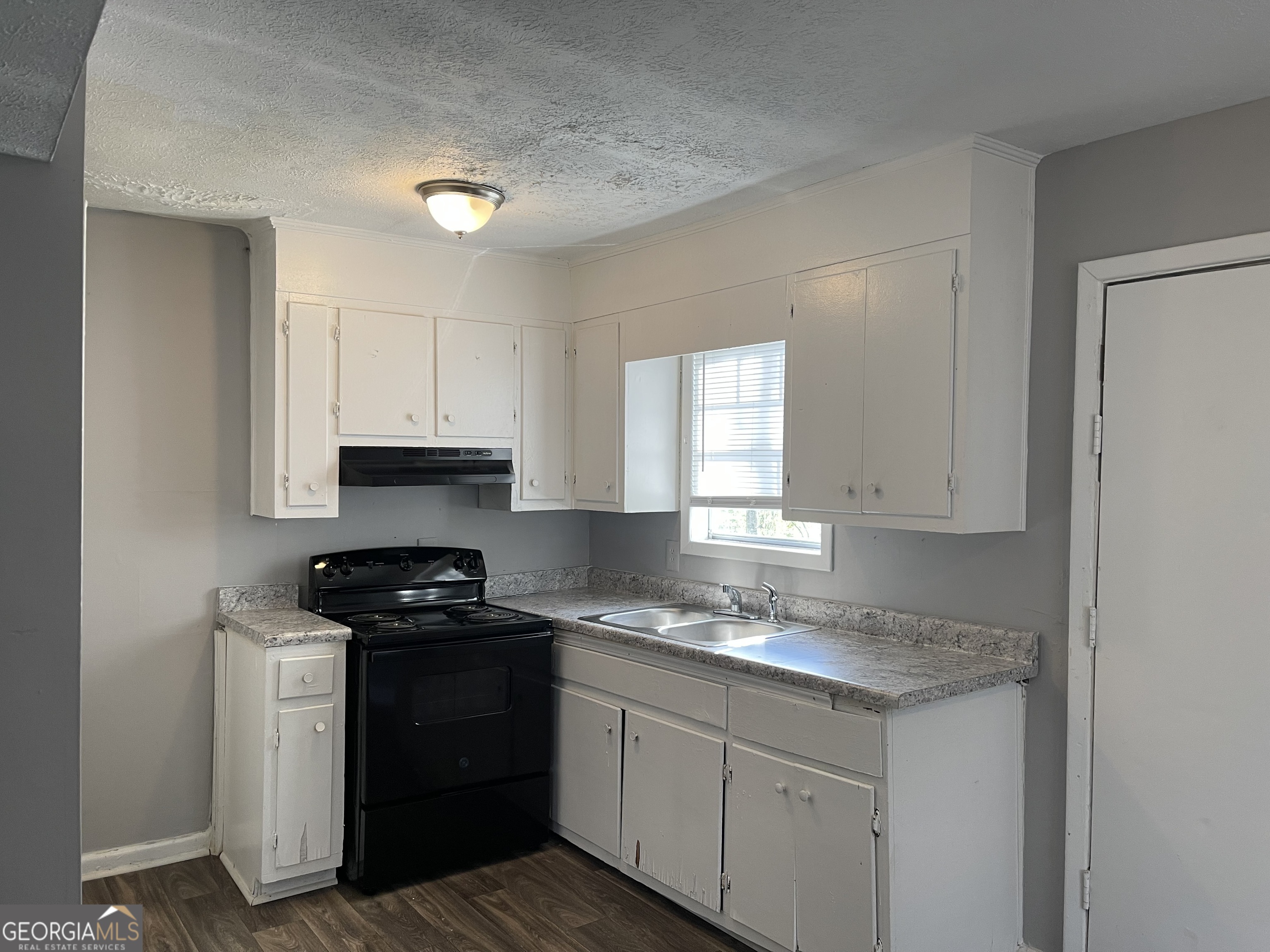 4053 Log Cabin Drive Macon GA 31204