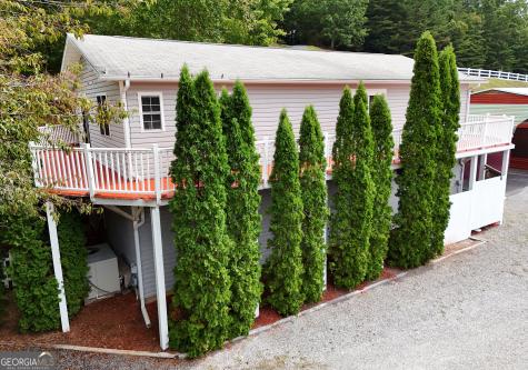 501 Sunnyside Shores Road Hiawassee GA 30546