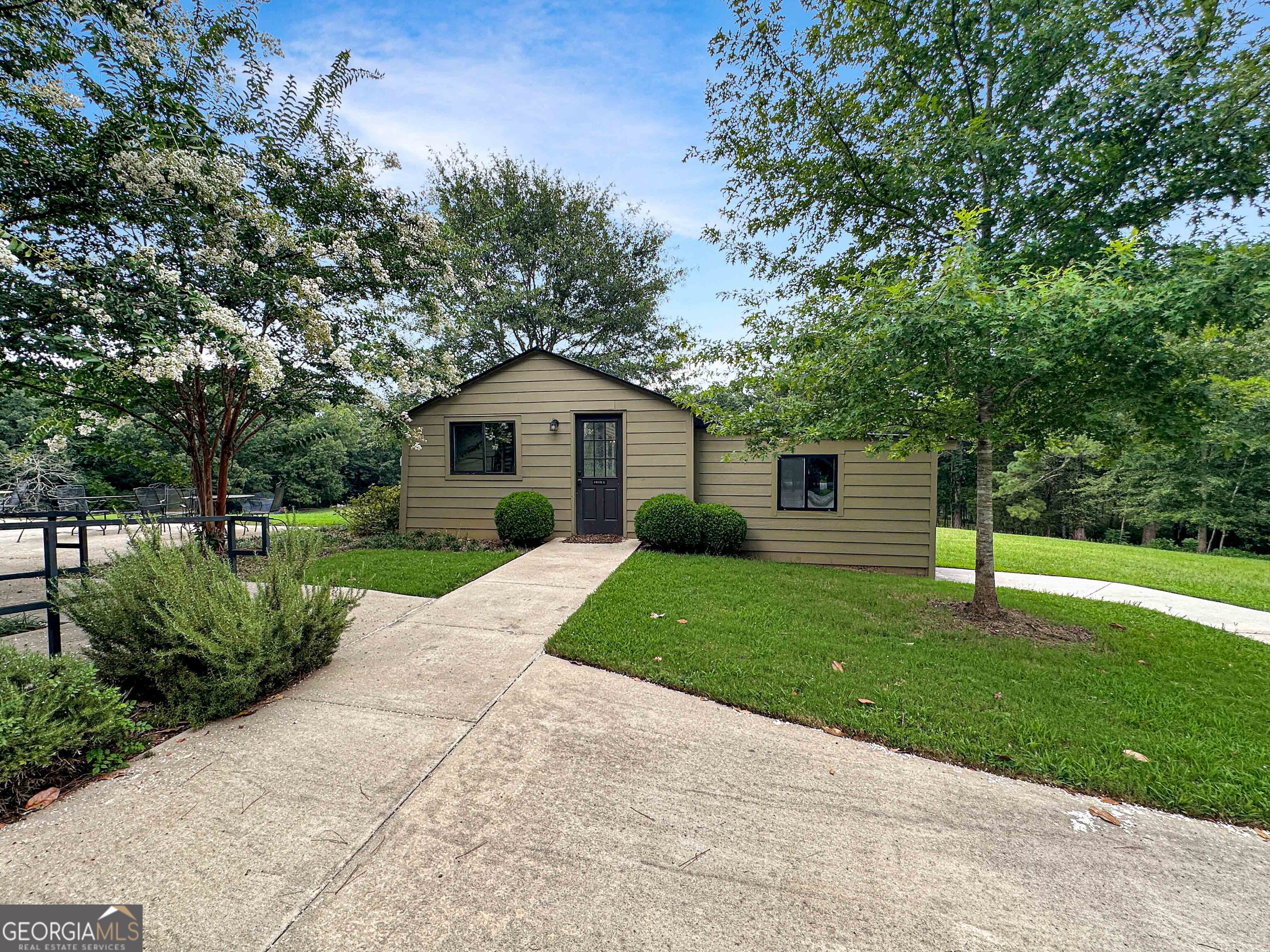 8400 Atlanta Newnan Road Chattahoochee Hills GA 30268