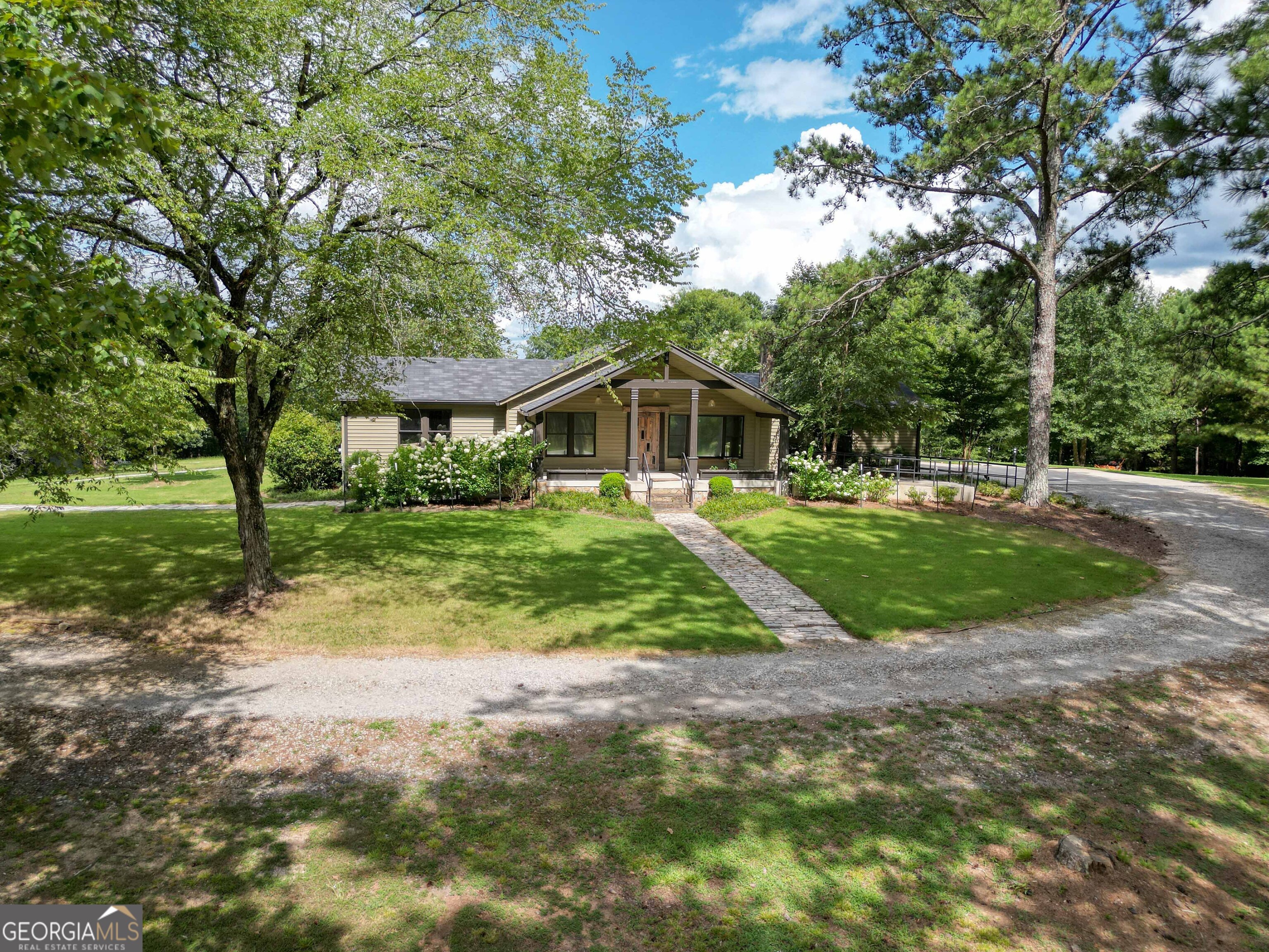 8400 Atlanta Newnan Road Chattahoochee Hills GA 30268