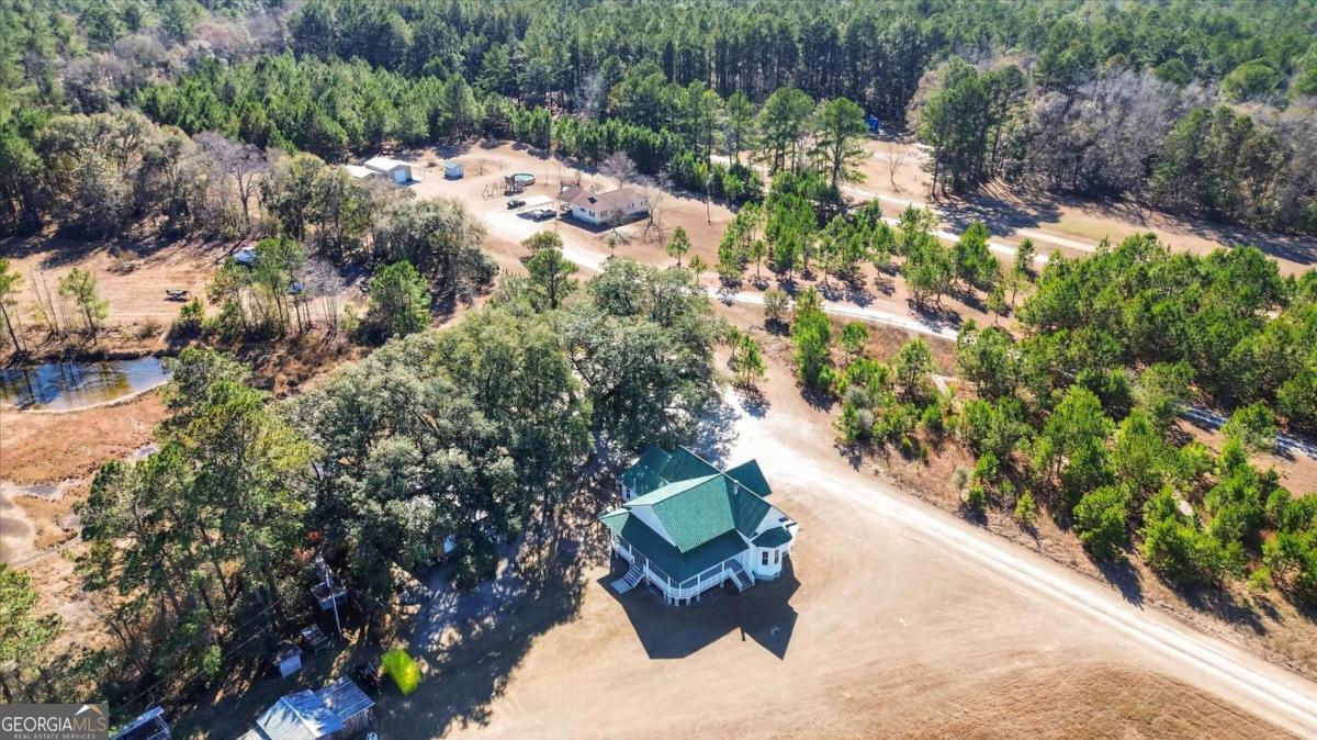 348 Lennies Pond Road Ellabell GA 31308