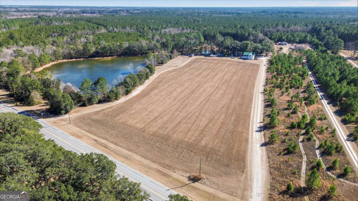 348 Lennies Pond Road Ellabell GA 31308