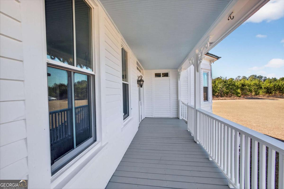 348 Lennies Pond Road Ellabell GA 31308