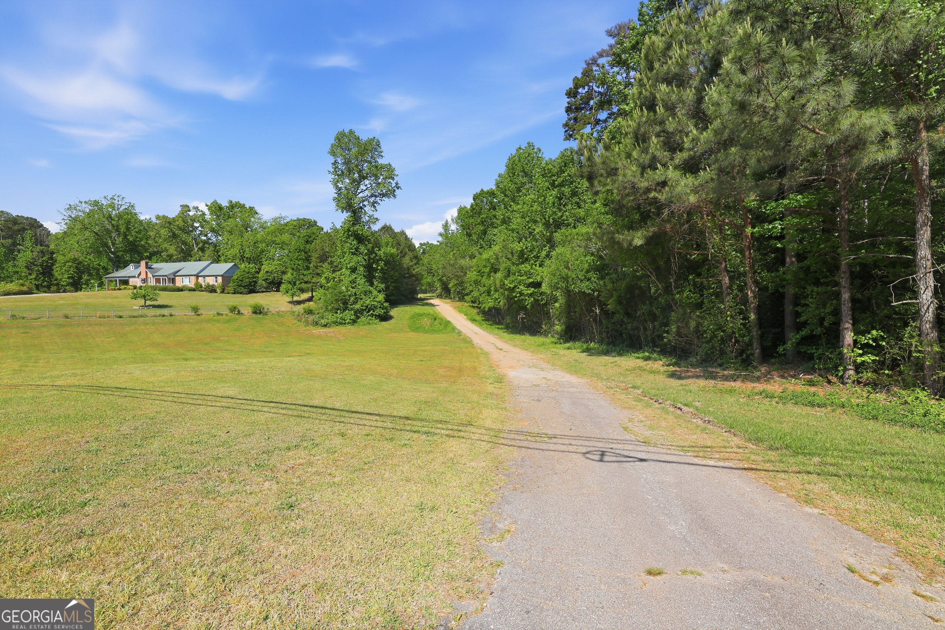 3120 W Currahee Street Toccoa GA 30577