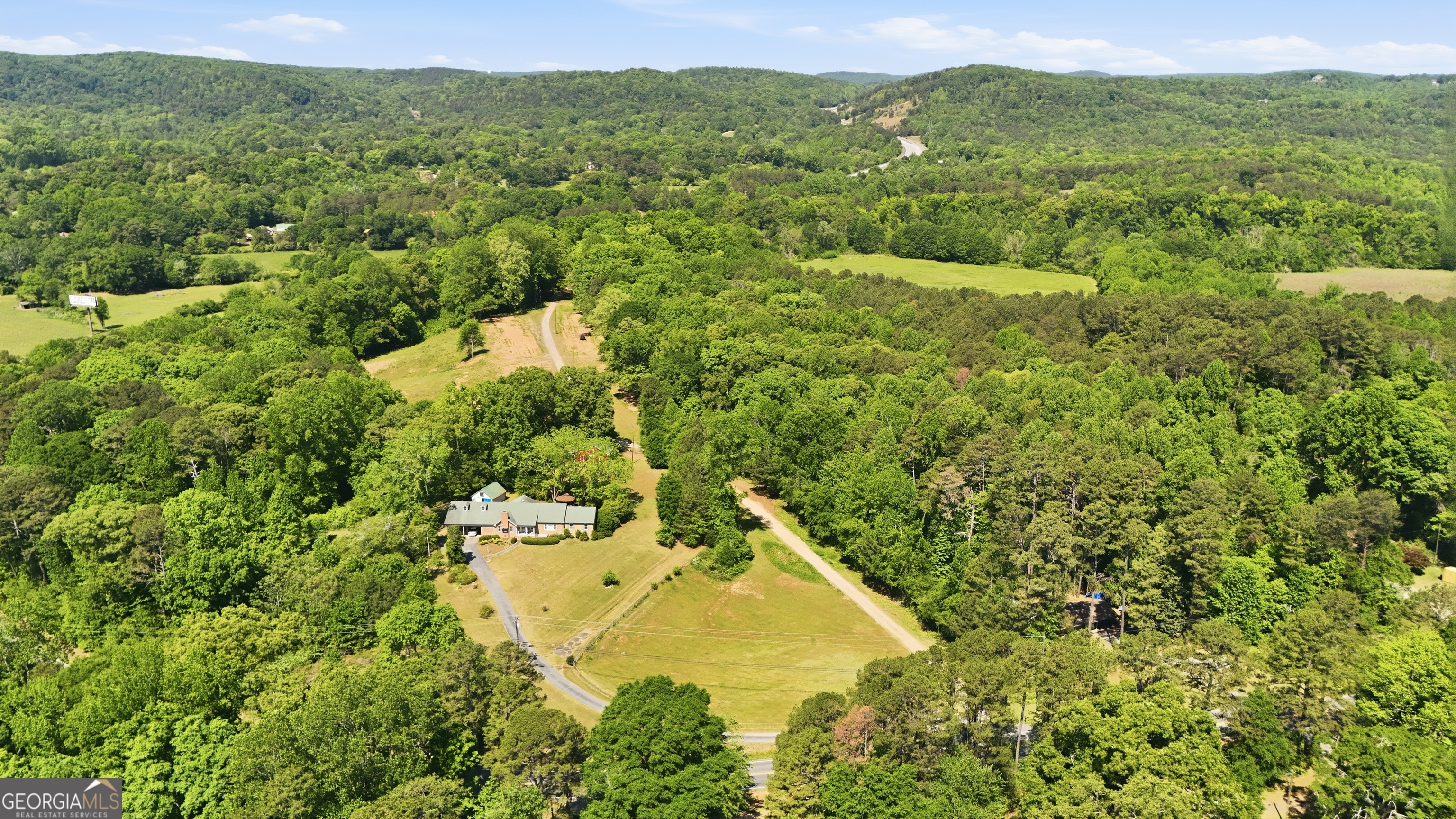 3120 W Currahee Street Toccoa GA 30577