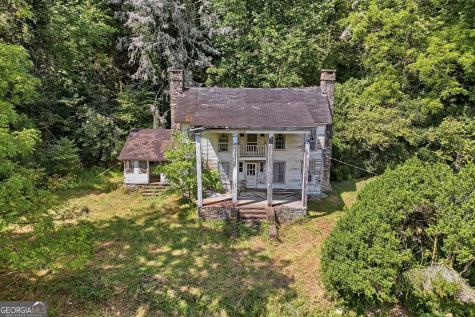 1818 Gaddistown Road Suches GA 30572