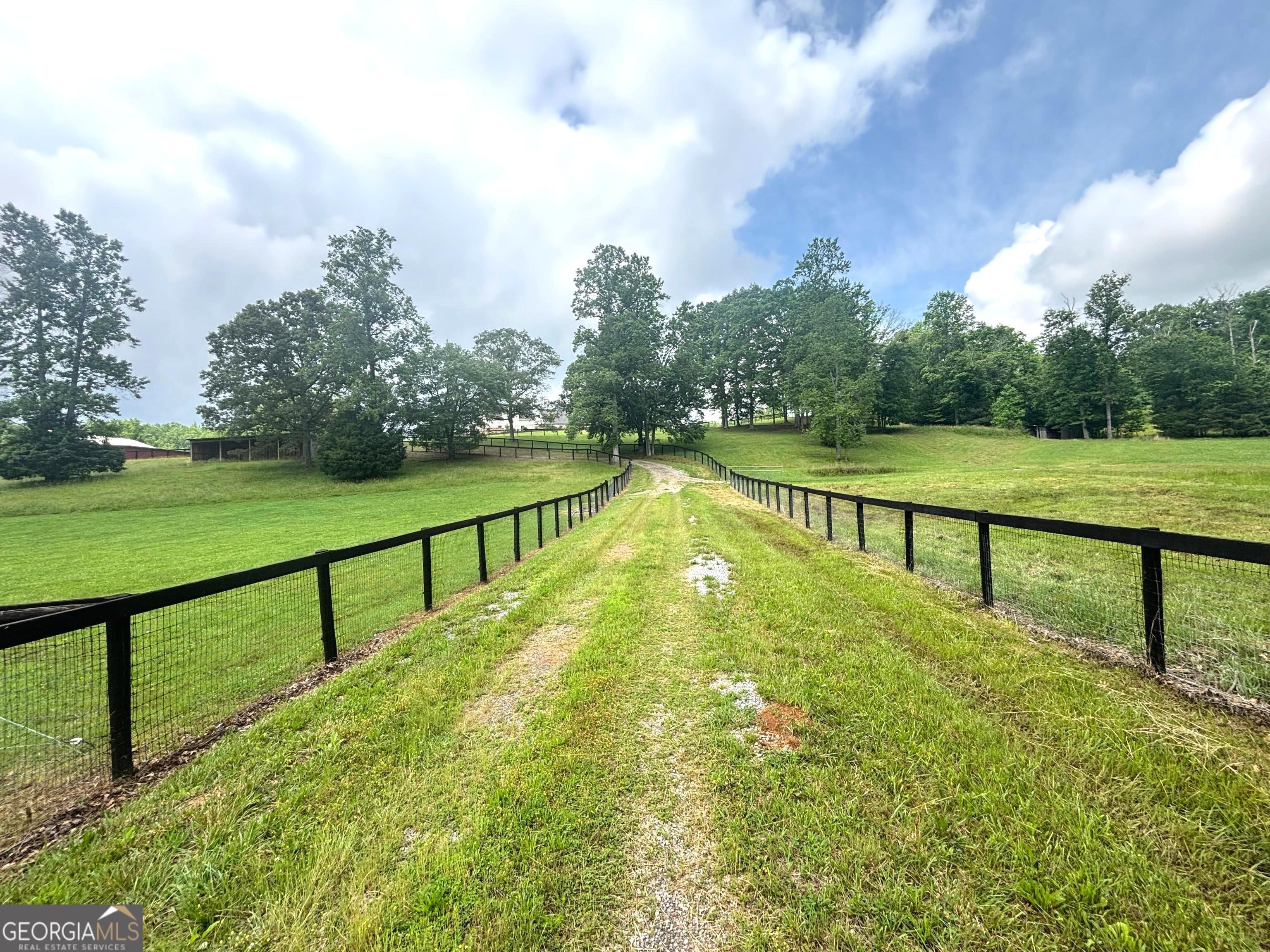 423 Debord Drive Waleska GA 30183