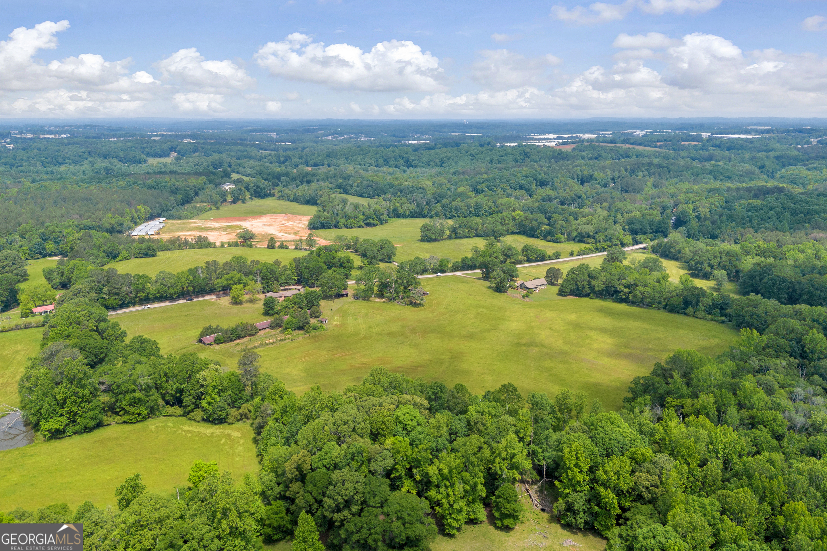 586 Covered Bridge Road Hoschton GA 30548
