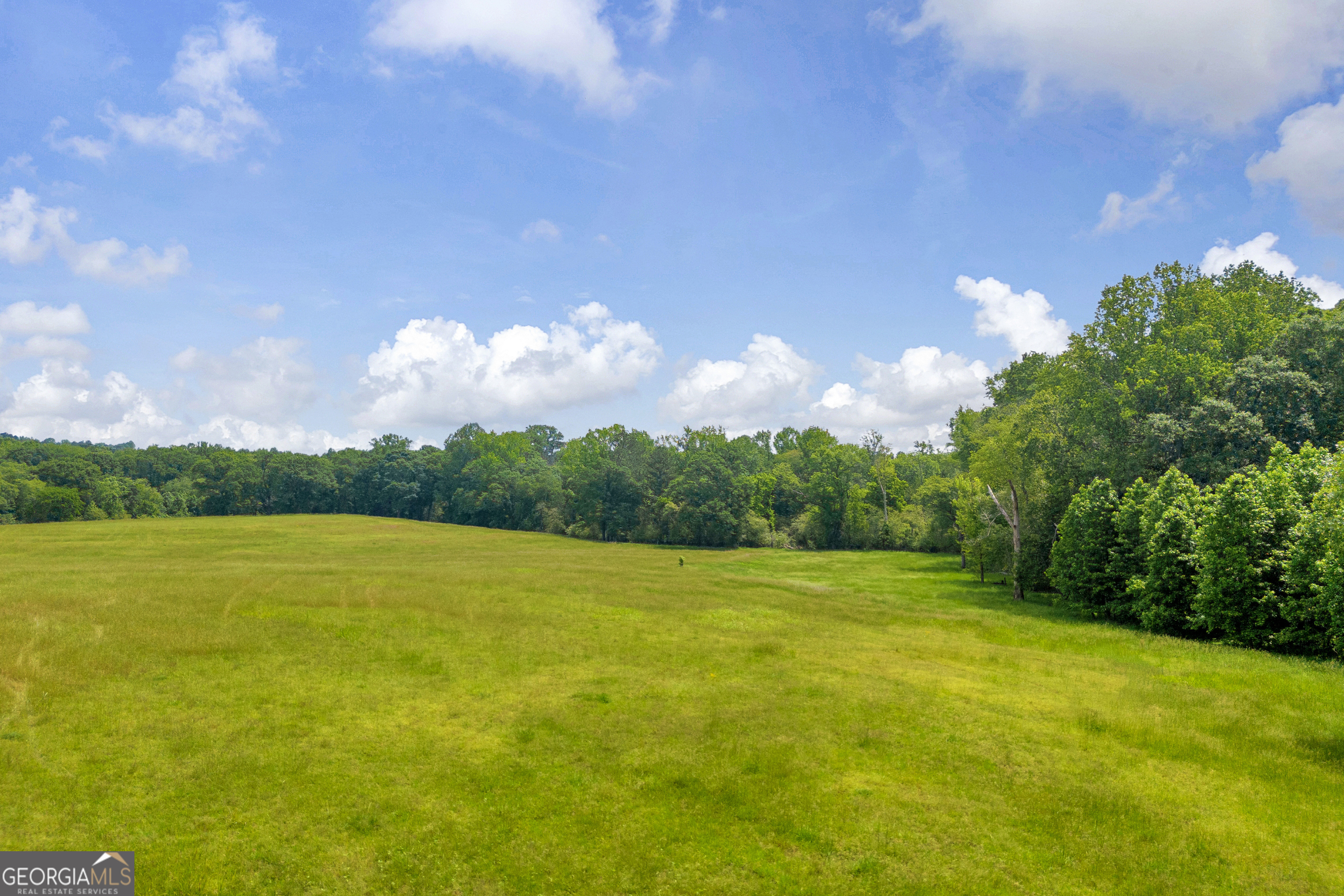 586 Covered Bridge Road Hoschton GA 30548