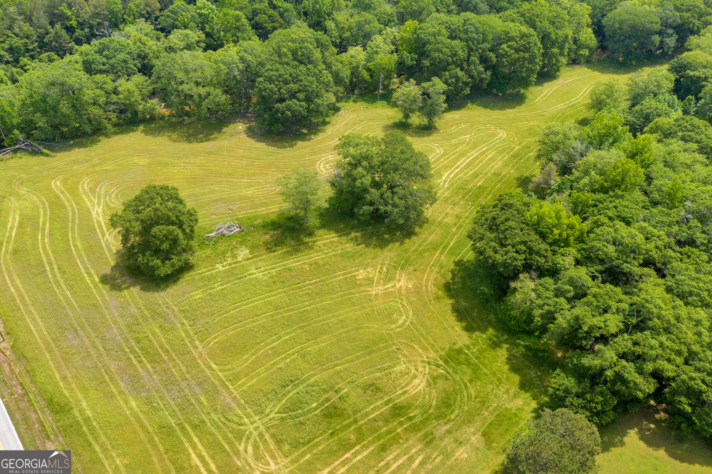 586 Covered Bridge Road Hoschton GA 30548