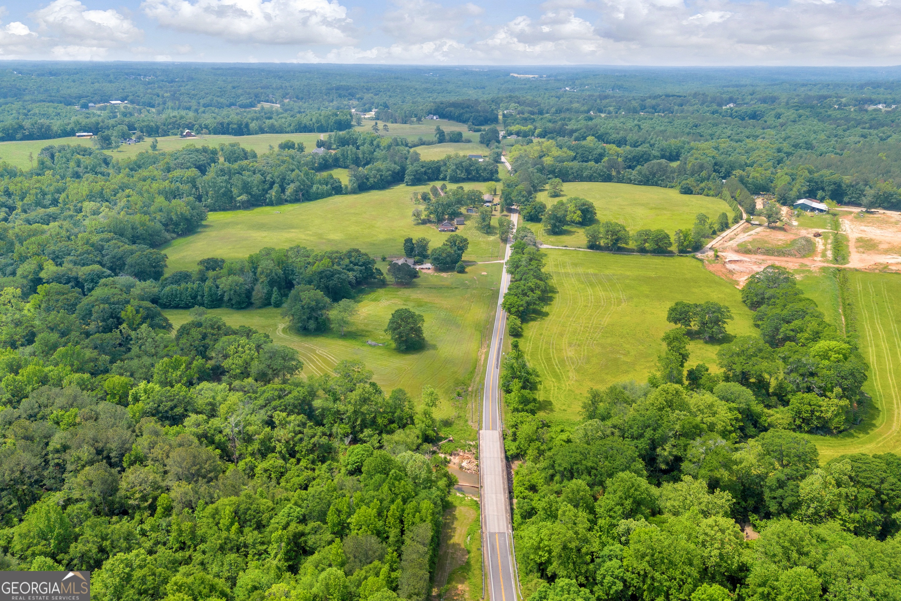 586 Covered Bridge Road Hoschton GA 30548