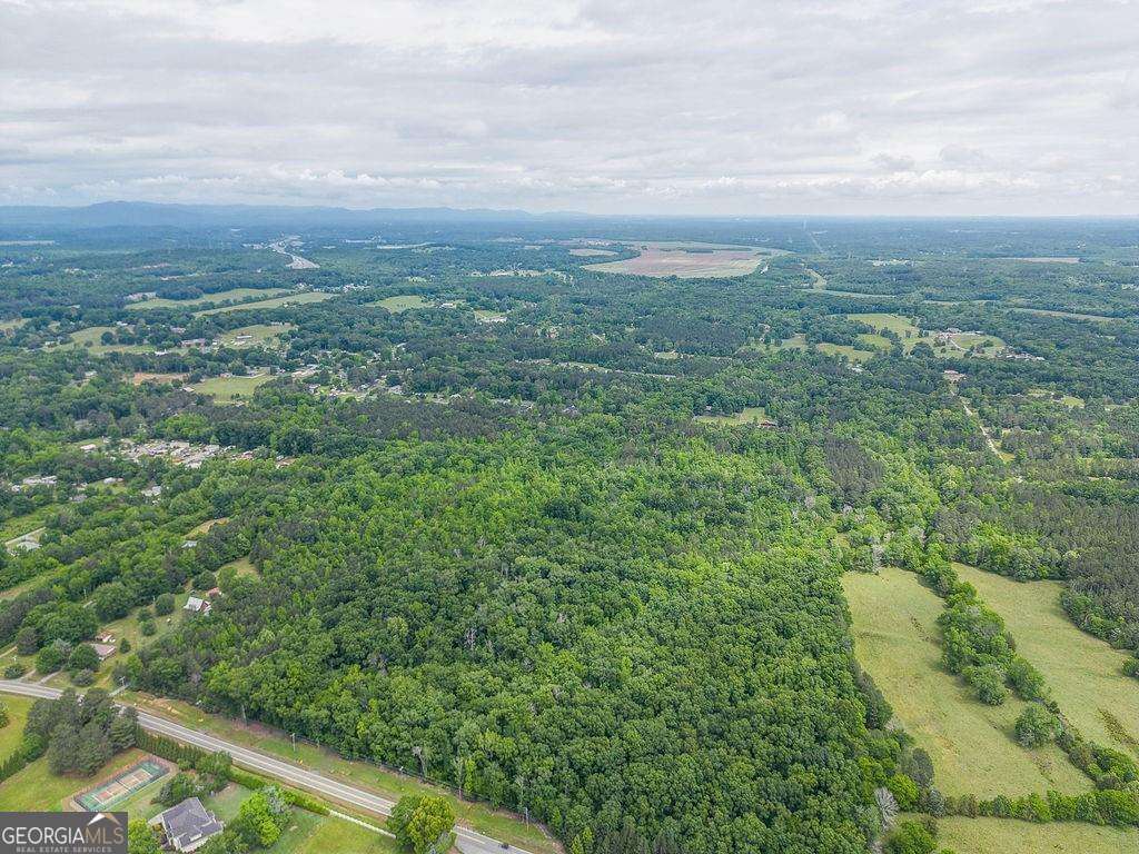 2148 Red Bud Road NE Calhoun GA 30701