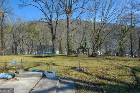 2339 Whitestone Road Talking Rock GA 30175