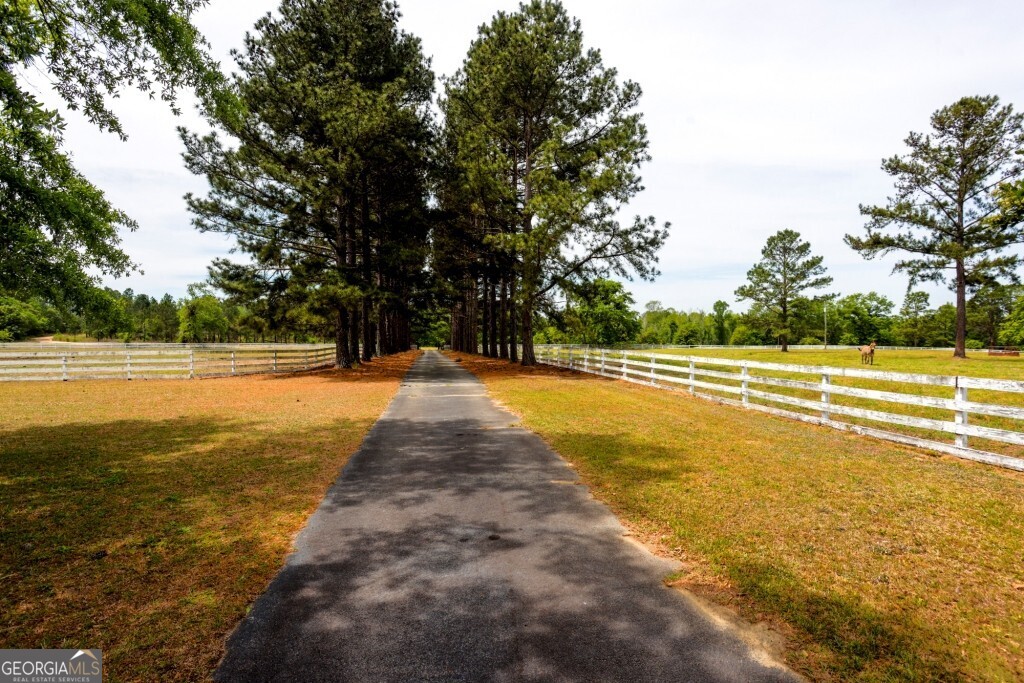5391 Big Pine Road Garfield GA 30425