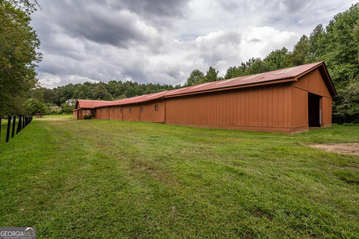 86 Stable Gate Drive Blairsville GA 30512