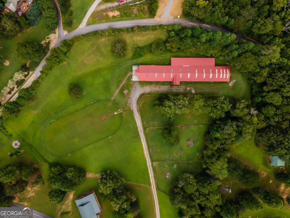 86 Stable Gate Drive Blairsville GA 30512