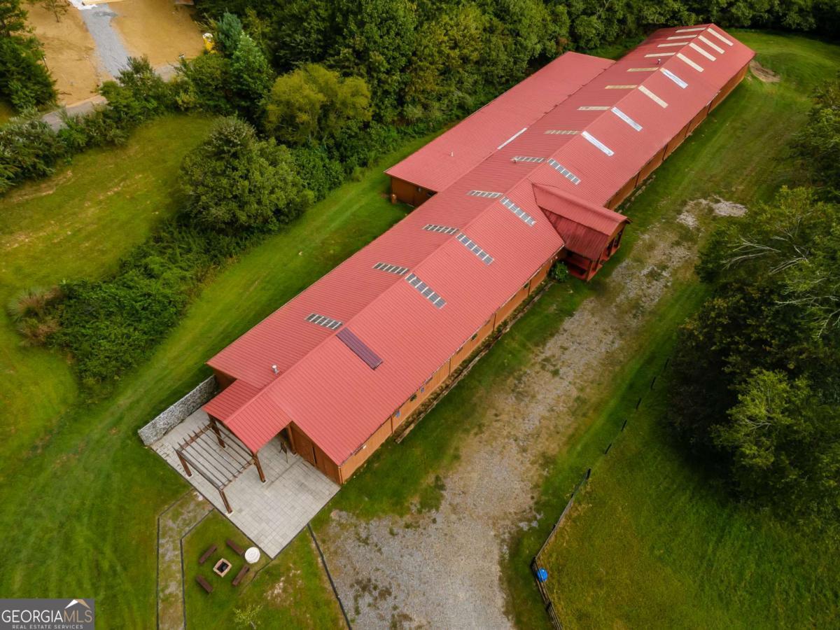 86 Stable Gate Drive Blairsville GA 30512