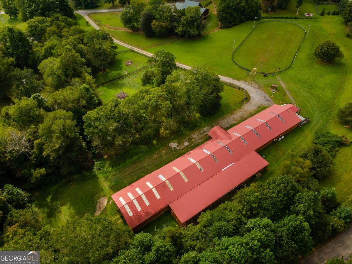 86 Stable Gate Drive Blairsville GA 30512