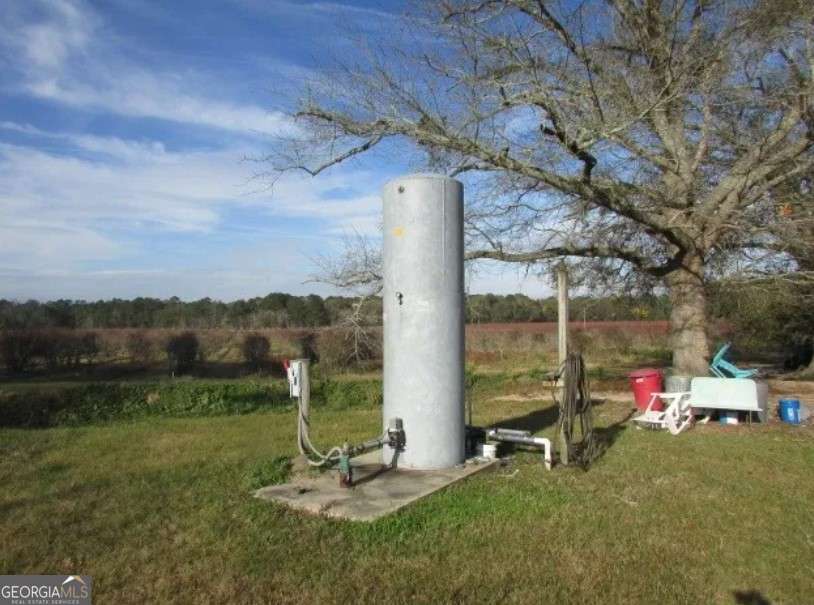 1019 D H Alderman Road Moultrie GA 31788