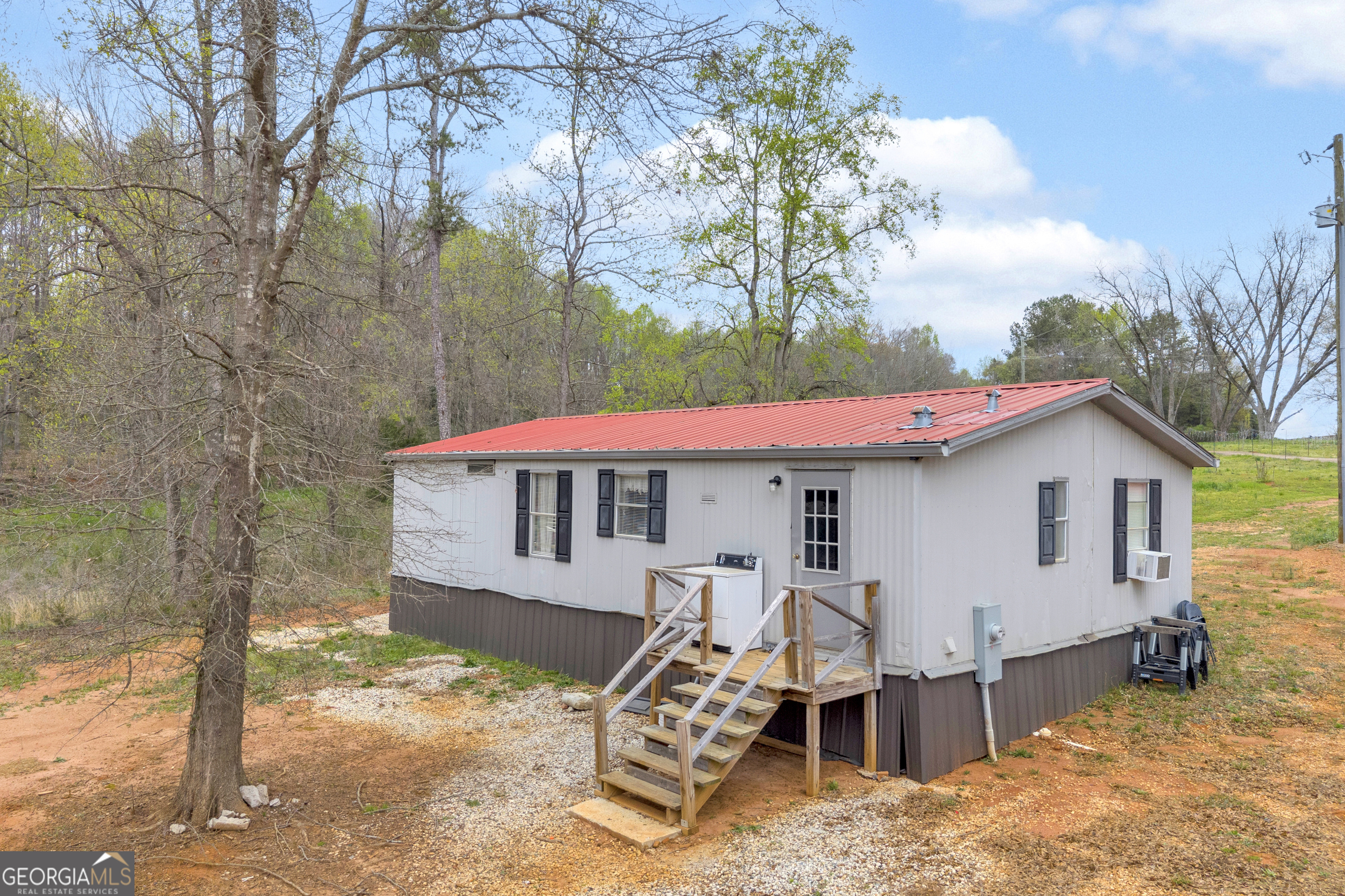 1934 Pleasant Hill Road Martin GA 30557
